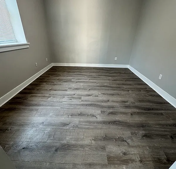 101 W Jackson St — Photo 5