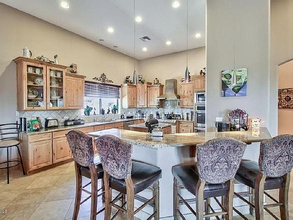 4th image of 2227 W Desert Hills Dr