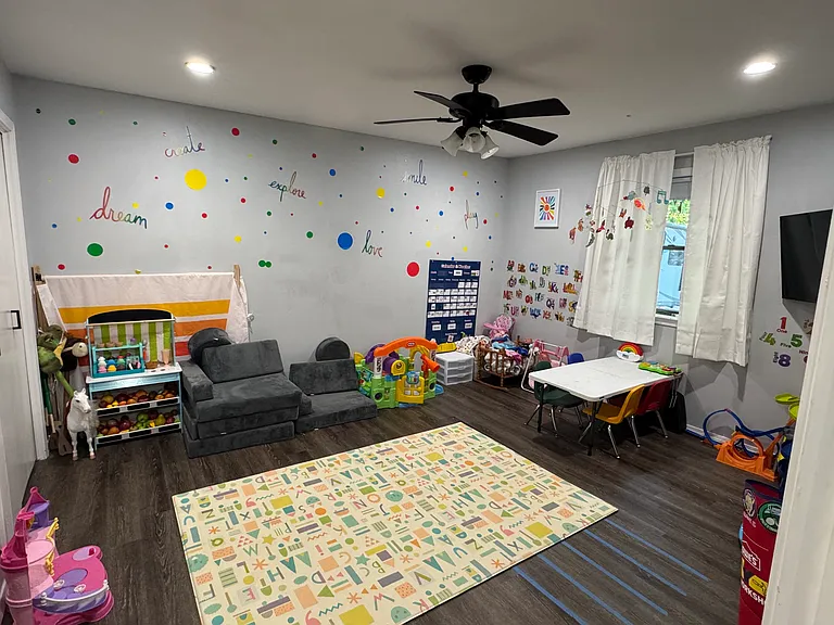 12 Elizabeth Dr — Photo 12