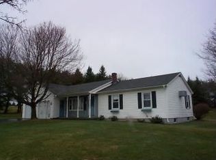 34 Rust Rd, Gorham, ME 04038