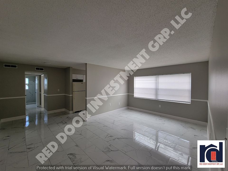 1st image of 955 Knox McRae Dr APT 4