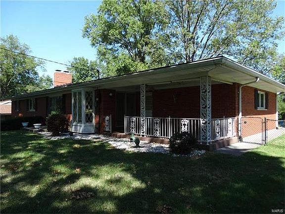 4th image of 12153 Blackhall Dr