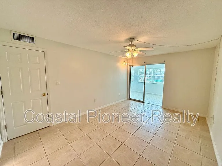 5111 Amulet Dr #B105 — Photo 15