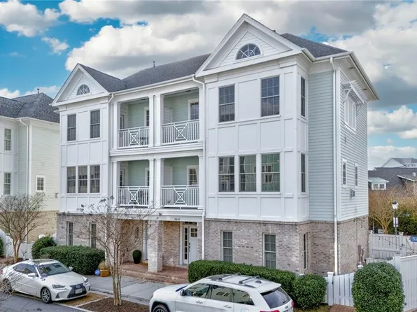 9641 Nansemond Bay St, Norfolk, VA 23518