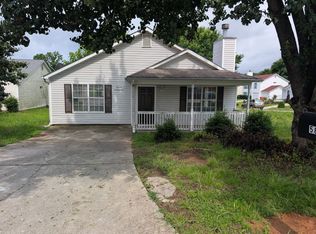 5849 Eagles Crossing Ln, Riverdale, GA 30274
