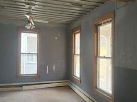 4th image of 606 S Peoria Ave