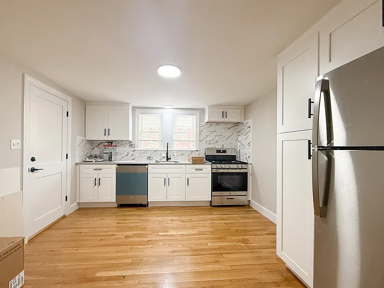 36 Saint Marks Rd #1 — Photo 2