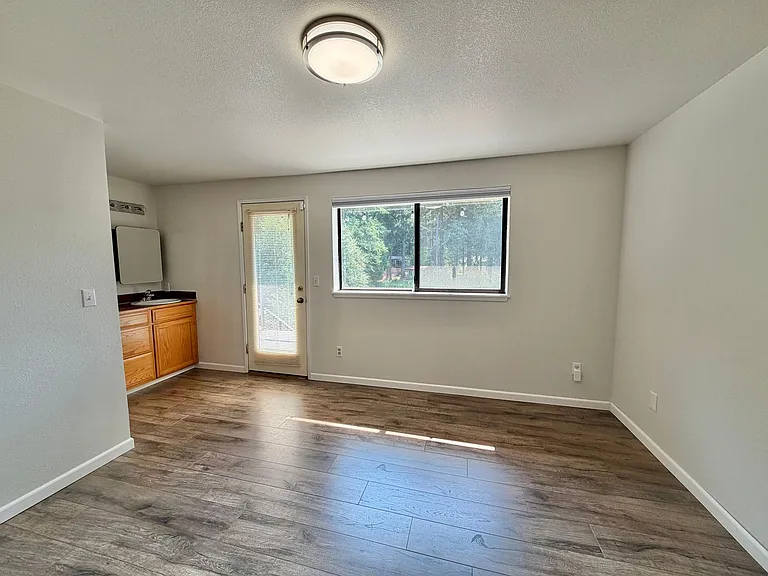 13327 NW Coho Run — Photo 12