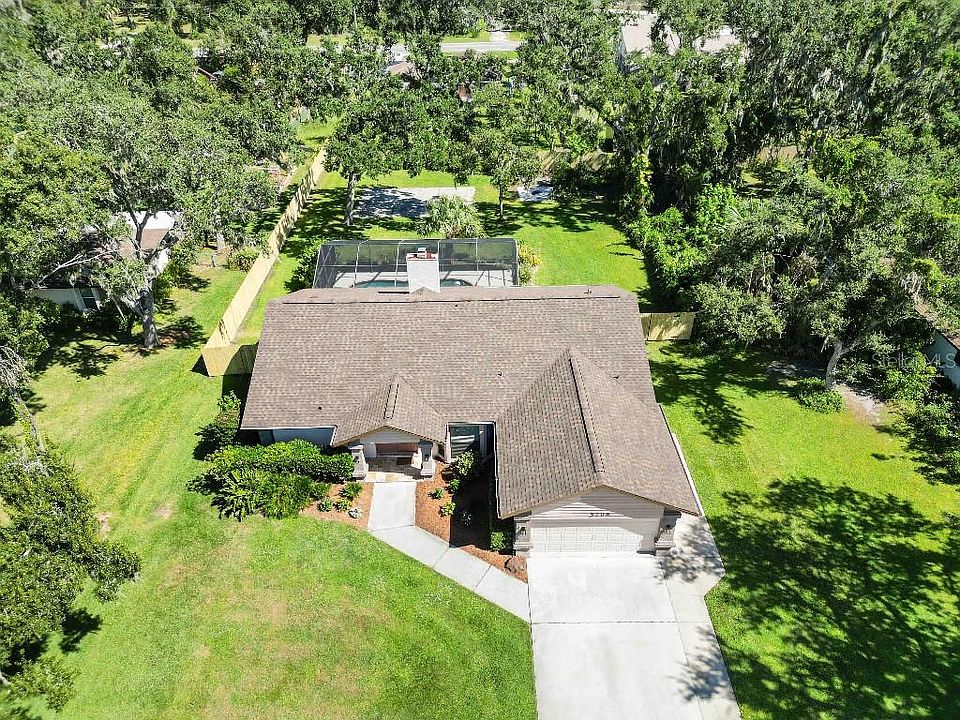 1st image of 5206 WOODLAWN CIRCLE E