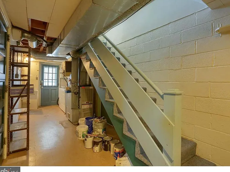 205 Sycamore Rd — Photo 12