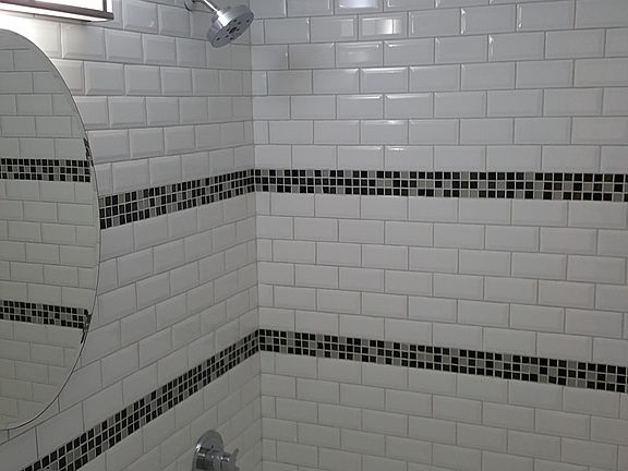 3rd image of 30 E 81st St APT 2D