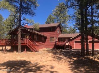 2096 Indian Trl, Overgaard, AZ 85933