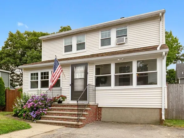 8 Porter Rd, North Reading, MA 01864