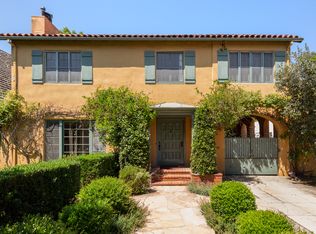 111 N Plymouth Blvd, Los Angeles, CA 90004