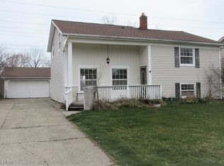 6376 Wolf Rd, Brookpark, OH 44142