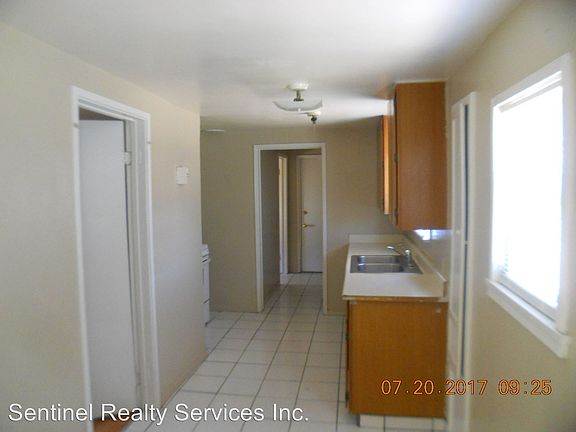 3rd image of 24468 Eucalyptus Ave