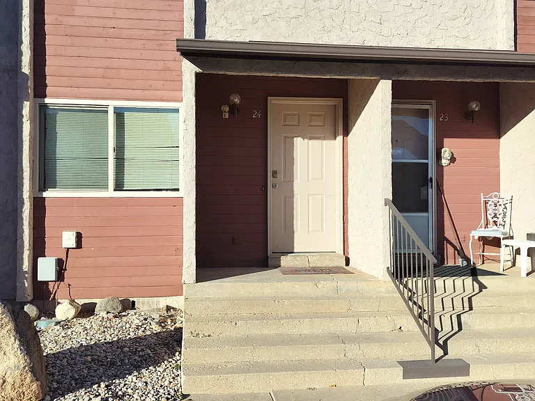 101 N 1850 W — Photo 13