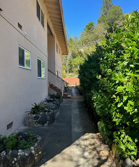 7 Oak Tree Ln #2 — Photo 8