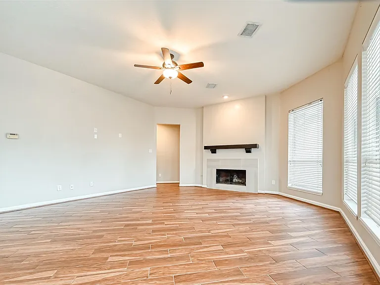 22011 Windmill Bluff Ln — Photo 19