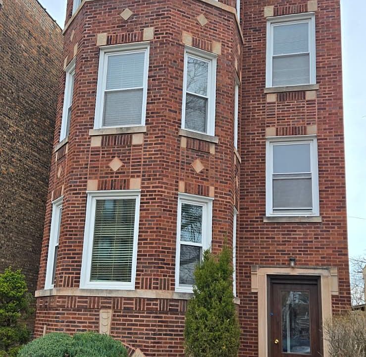 1st image of 5413 N Artesian Ave APT 1