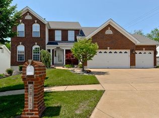 4415 Saddleridge Farm Dr, Saint Louis, MO 63129