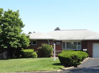 17 Gunther Ave, Lodi, NJ 07644