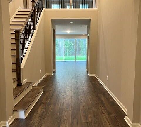 4th image of 4053 COYOTE Court