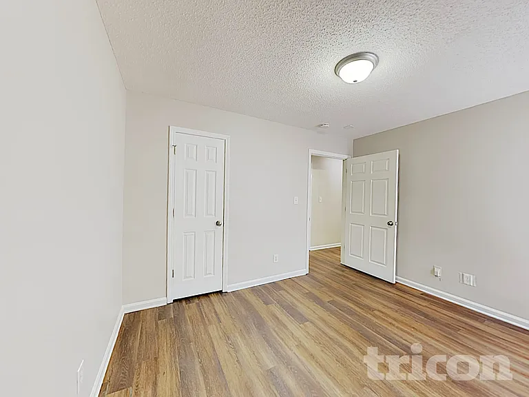 924 Pine Circle Dr — Photo 13