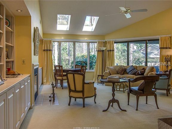 4th image of 7 Big Woods Dr