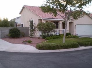 10167 Robins Hollow Rd, Las Vegas, NV 89183