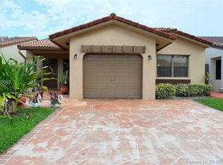 6634 NW 177th Ter, Hialeah, FL 33015