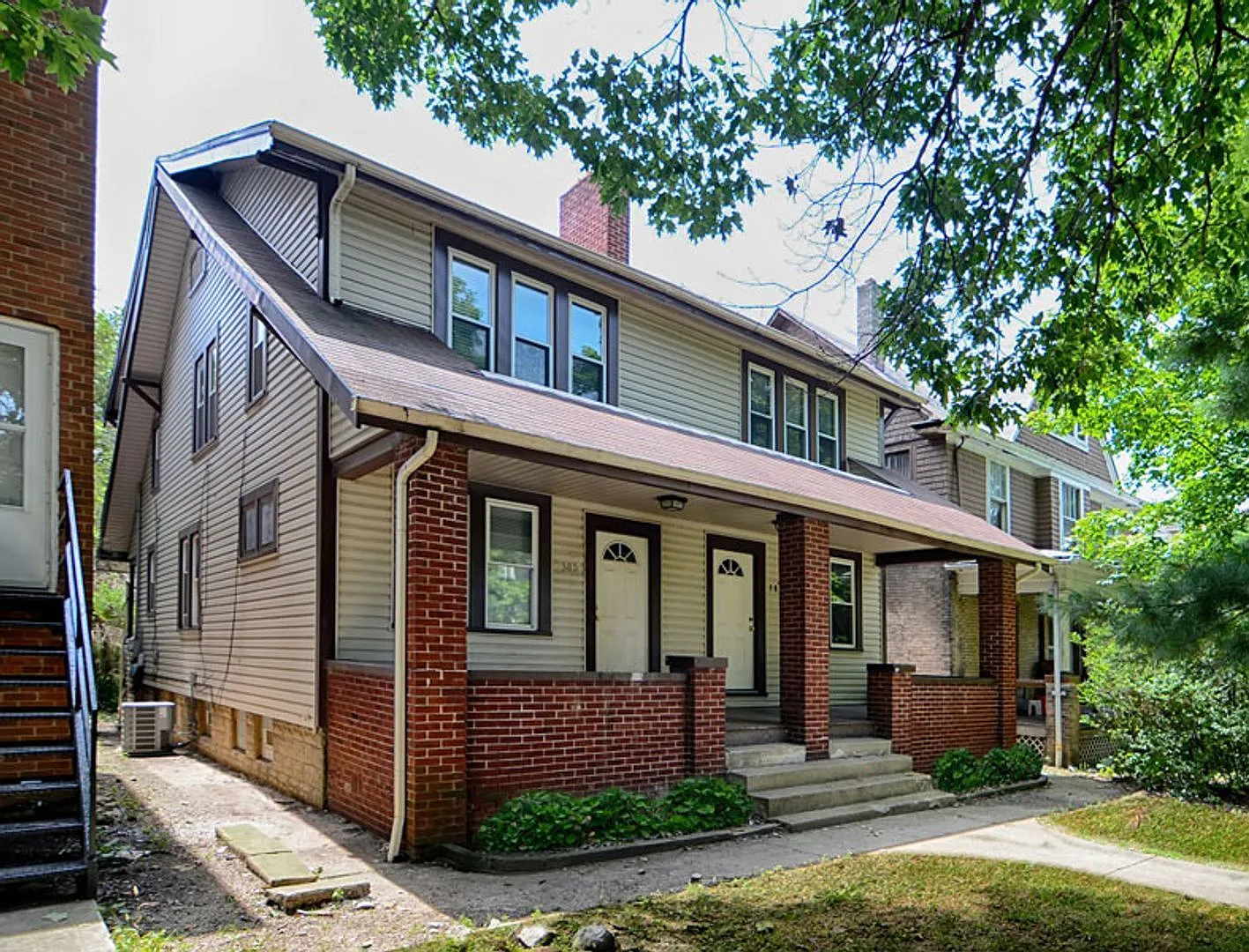 3 bed, 1.0 bath, $1,495 — Photo 1