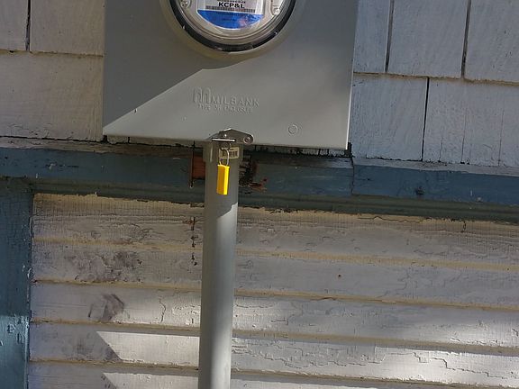 4th image of 2214 E 58th St