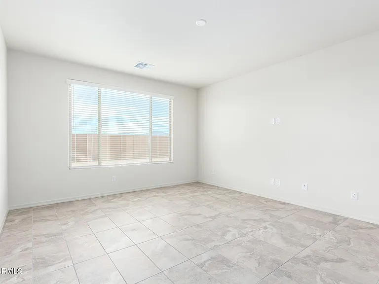 8529 S 67th Dr — Photo 22