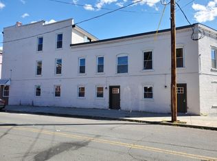 275 4th St #3, Troy, NY 12180