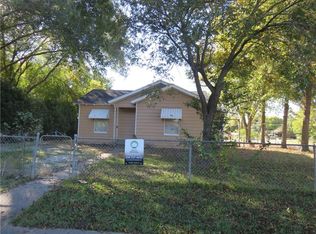 9404 Miami Dr, Dallas, TX 75217