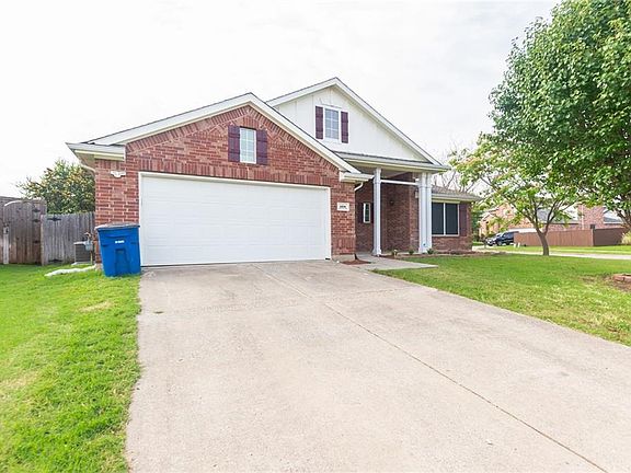 2nd image of 108 Meadow Bend Trl