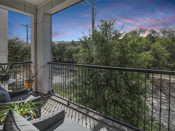 7333 Valley View Ln #607, Dallas, TX 75240