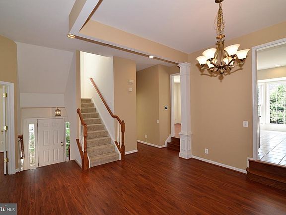 5th image of 13426 Matthews Vista Dr