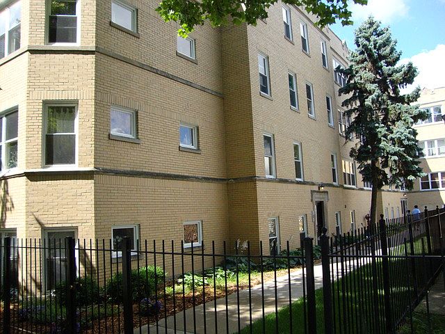1st image of 6416 N Paulina St APT 105