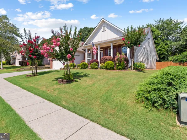 1822 Madrid Falls Dr, Braselton, GA 30517