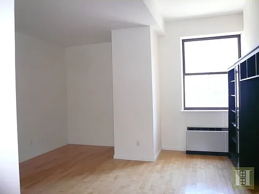 Rented by Halstead Real Estate | media 18