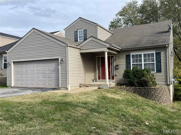 2204 Burns Ave, Saint Louis, MO 63114