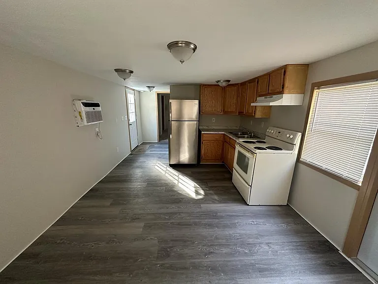 1111 N Point Lonesome Rd #1A — Photo 6