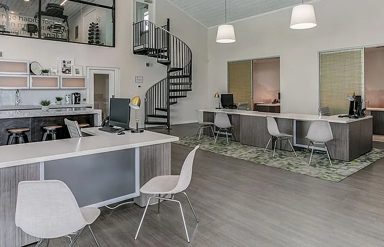 Sundance Apartments — Photo 15
