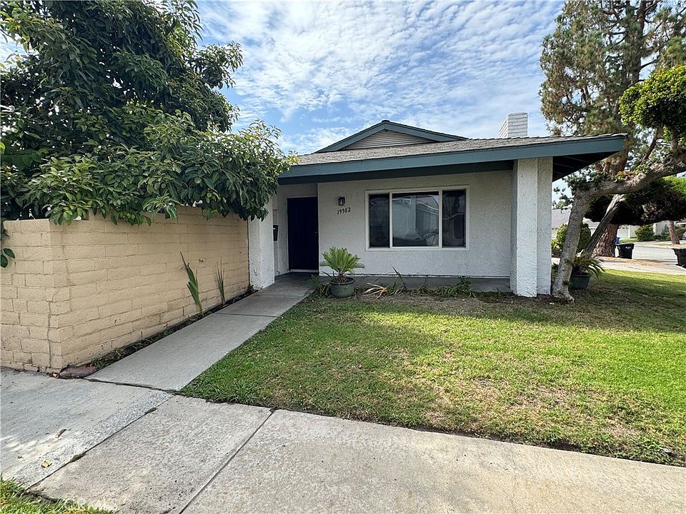1st image of 19302 Teresa Way