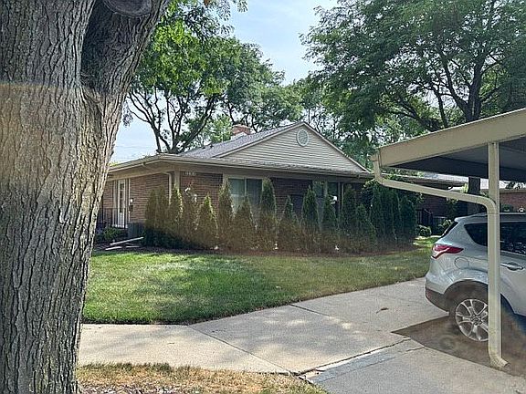 2nd image of 22303 Kinyon St