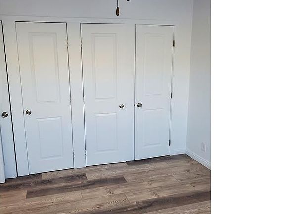 2nd image of 3850 Stevely Ave #7