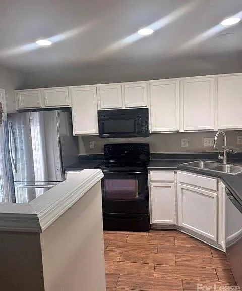 2536 Bardwell Ave NW — Photo 3