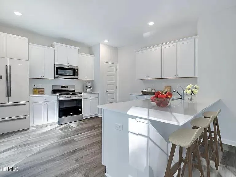 15 Backwater St — Photo 8